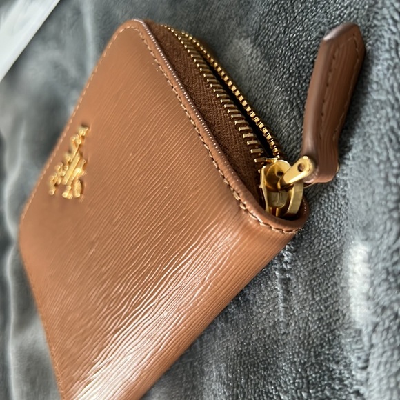 Prada wallet - Picture 4 of 6